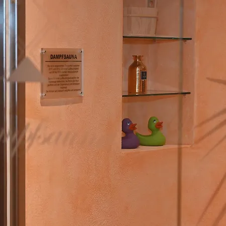 Bernstein Mare Luxor 02 Büsum