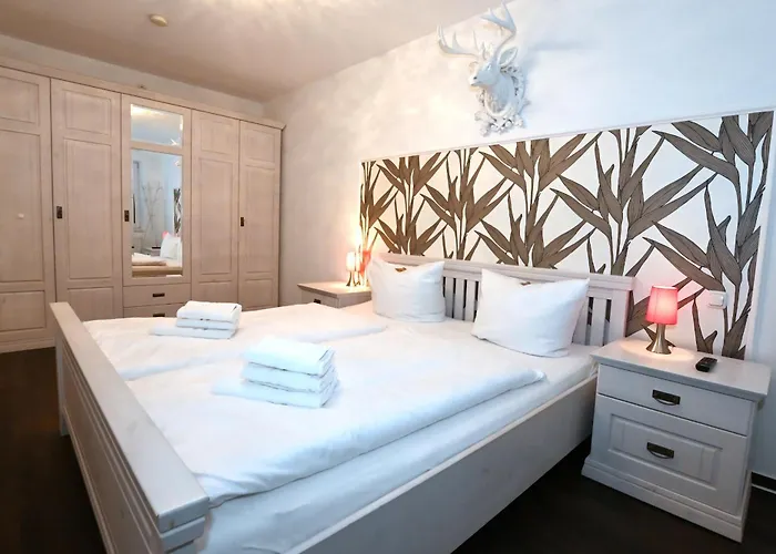 Bernstein Mare Luxor 02 * Büsum