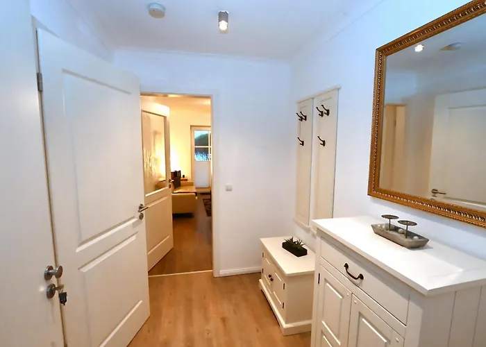 Bernstein Mare Luxor 02 * Büsum