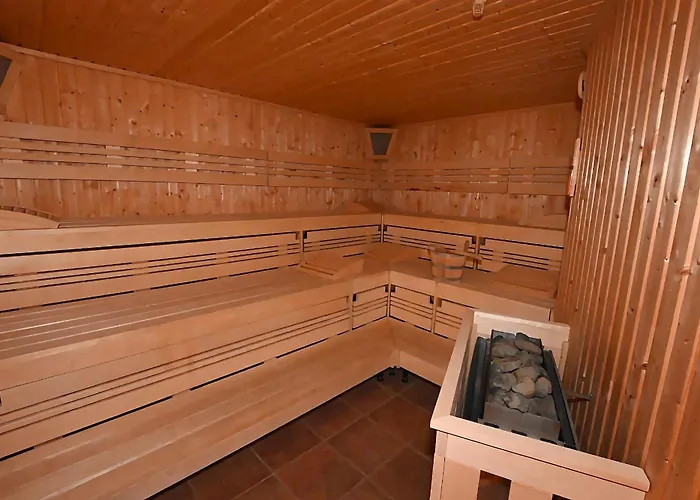 Bernstein Mare Luxor 02 Lägenhet *